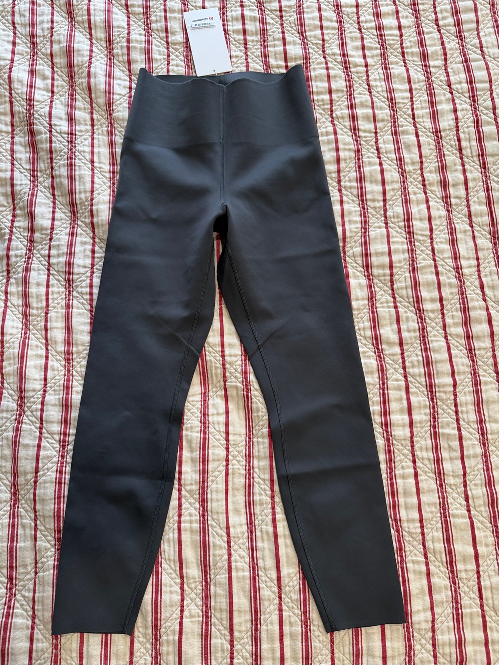 Lululemon Glow Up Super High-Rise Tight 25” - Picture 6 of 9